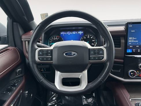 Used 2024 Ford Expedition Max Limited image 14