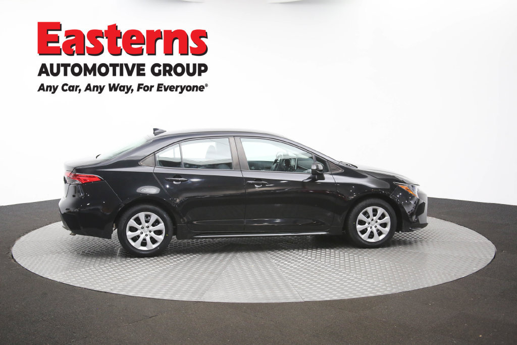 Used 2021 Toyota Corolla LE w/ Carpet Mat Package (TMS) FWD image 47