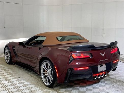 Used 2016 Chevrolet Corvette Z06 w/ 3LZ Preferred Equipment Group image 13
