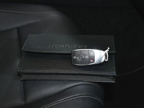 Used 2025 Mercedes-Benz GLS 450 4MATIC image 69