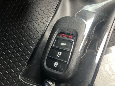 Certified 2025 Honda CR-V LX image 36