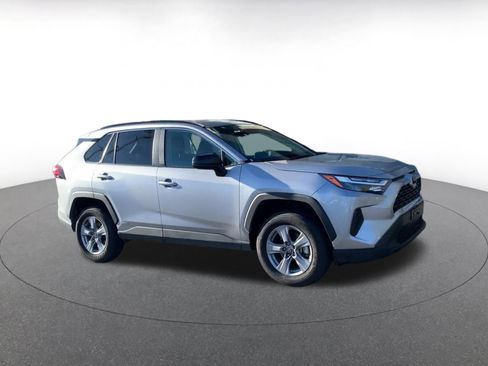 Used 2025 Toyota RAV4 LE image 2