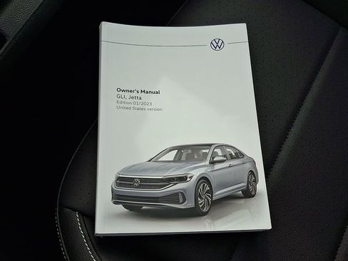 Used 2023 Volkswagen Jetta SE FWD image 26