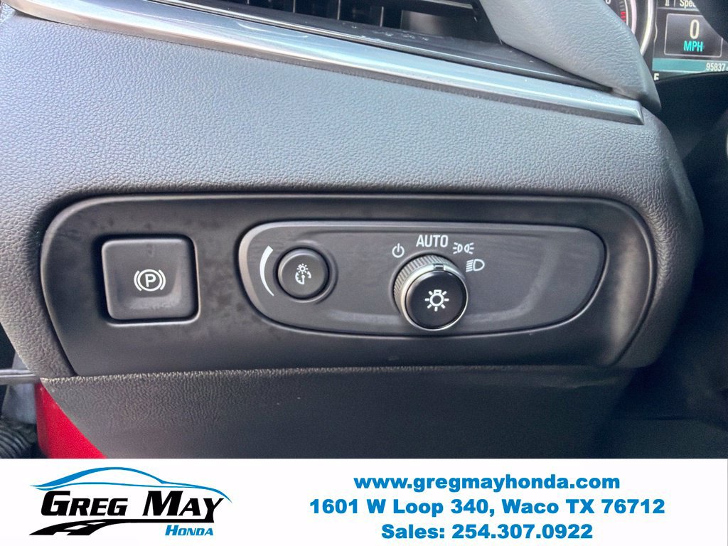 Used 2018 Buick Enclave Premium w/ LPO, Hit The Road Package AWD/4WD image 28