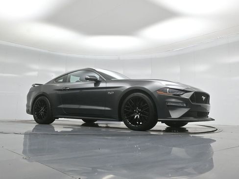 Used 2020 Ford Mustang GT Premium w/ GT Performance Package RWD image 4