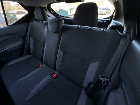 Used 2019 Nissan Kicks S image 26