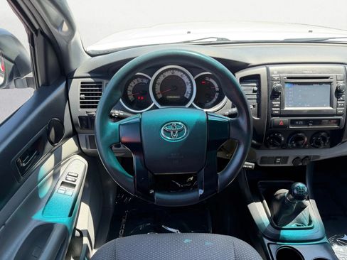 Used 2013 Toyota Tacoma 2WD Access Cab image 17
