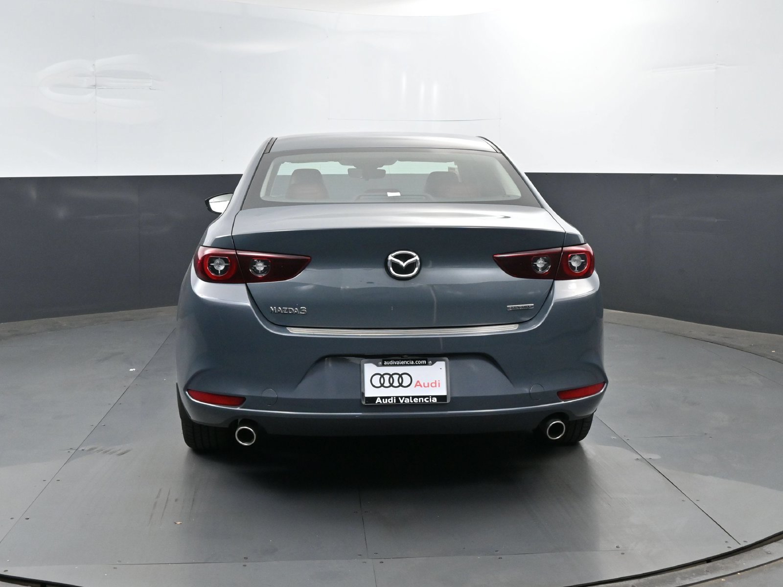 Used 2023 MAZDA MAZDA3 s FWD image 23