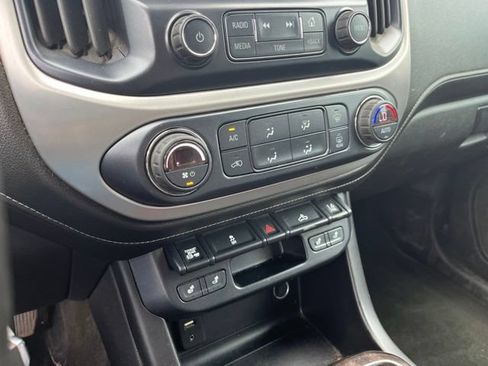 Used 2017 GMC Canyon SLT w/ Driver Alert Package AWD/4WD image 23