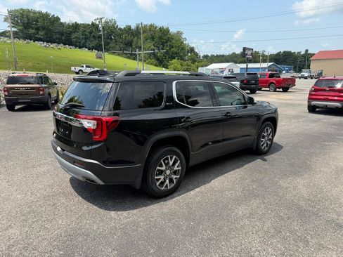 Used 2023 GMC Acadia SLT w/ Technology Package FWD image 5