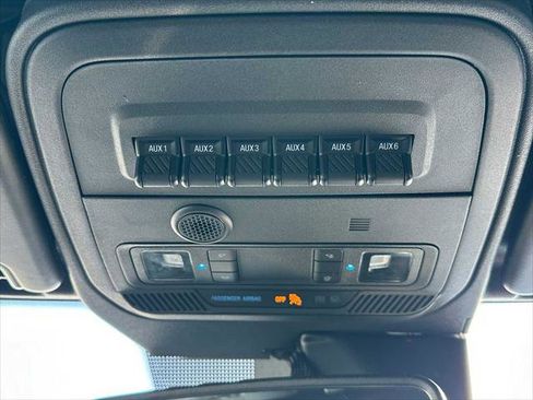 Used 2022 Ford Bronco Badlands image 34