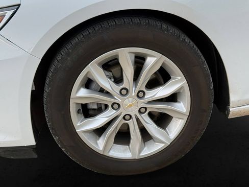 Used 2024 Chevrolet Malibu LT FWD image 12
