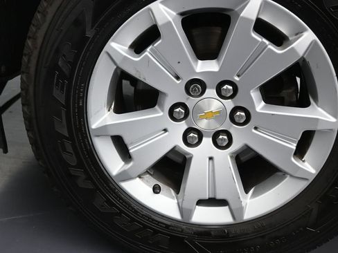 Used 2022 Chevrolet Colorado LT w/ LT Convenience Package RWD image 10