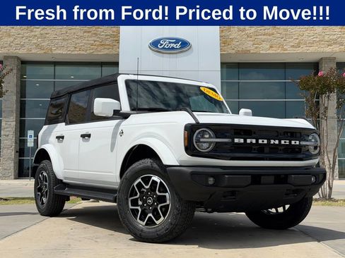 New 2026 Ford Bronco Outer Banks AWD/4WD image 37