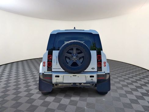 Used 2022 Land Rover Defender 110 S AWD/4WD image 6