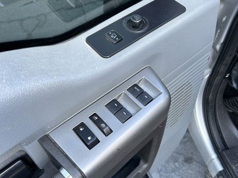 Used 2011 Ford F250 XLT w/ XLT Appearance Pkg image 14