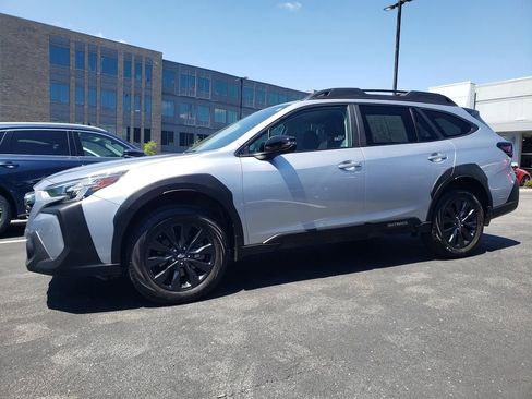 Used 2024 Subaru Outback Onyx Edition AWD/4WD image 5