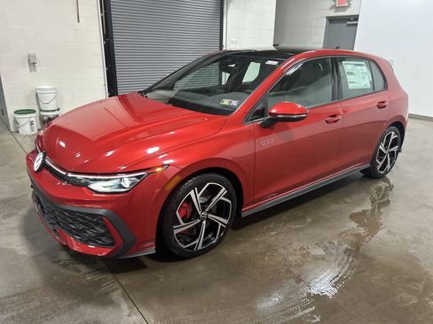 New 2025 Volkswagen GTI SE image 6