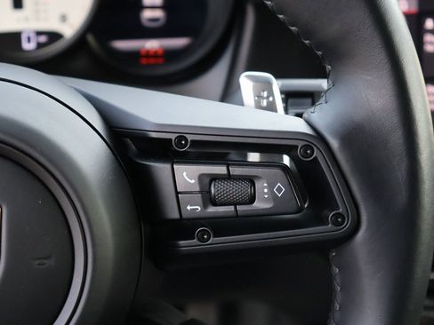 Used 2024 Porsche Macan GTS image 30