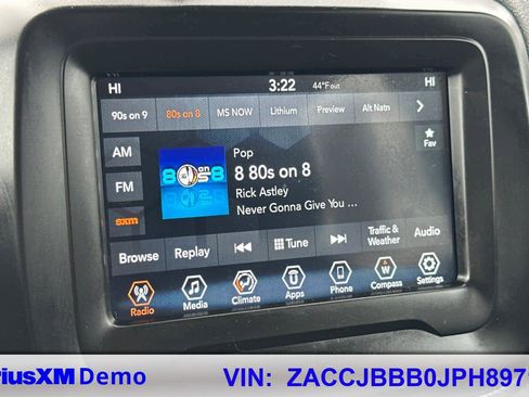 Used 2018 Jeep Renegade Latitude w/ Popular Equipment Group image 28