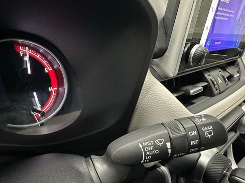 Used 2025 Toyota RAV4 XLE Premium image 22