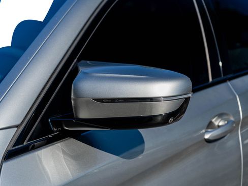 Used 2021 BMW M5 w/ Executive Package image 28