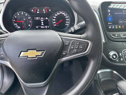 Used 2023 Chevrolet Malibu LT image 22