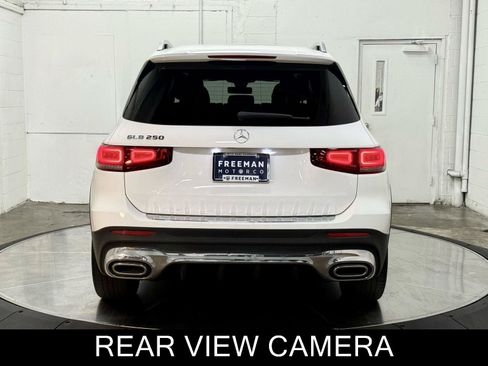 Used 2021 Mercedes-Benz GLB 250 image 7