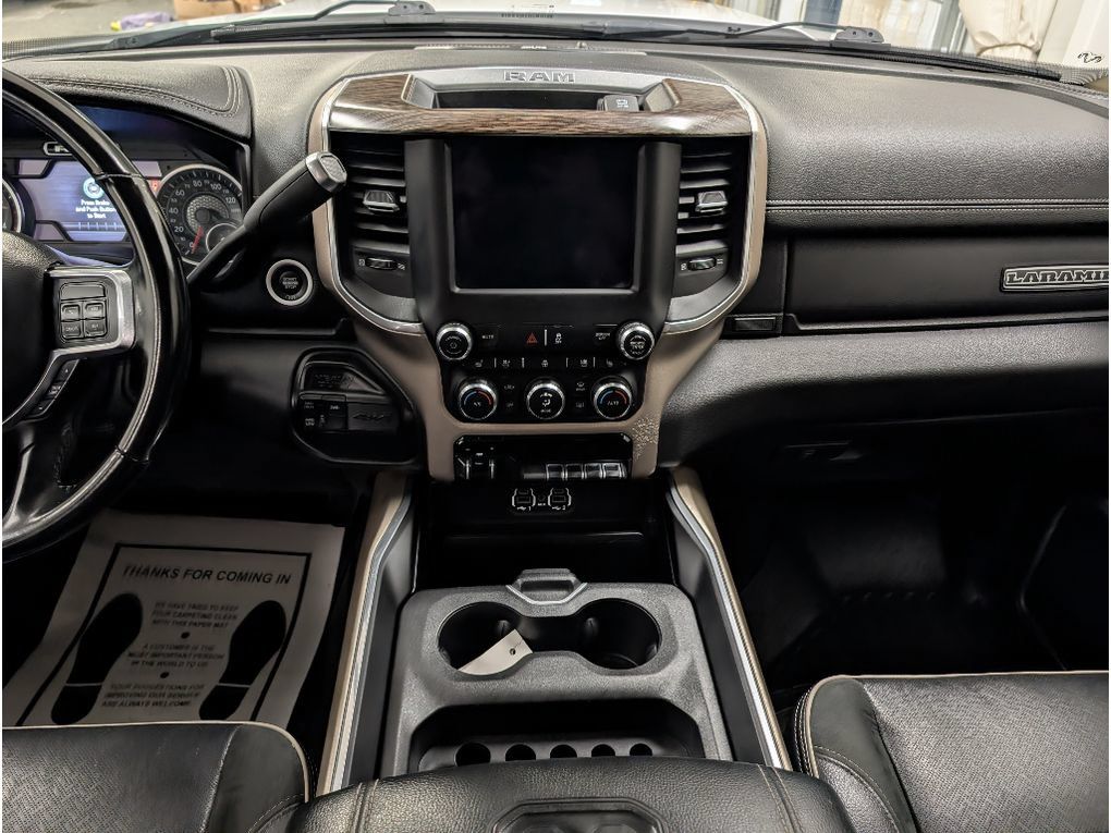 Used 2021 RAM 3500 Laramie AWD/4WD image 15