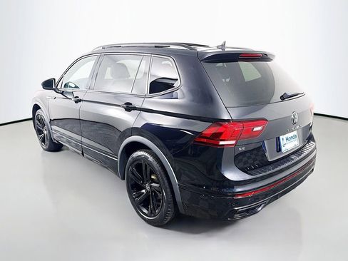 Used 2023 Volkswagen Tiguan SE R-Line AWD/4WD image 5