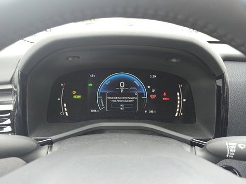 Used 2025 Toyota Camry XSE image 11