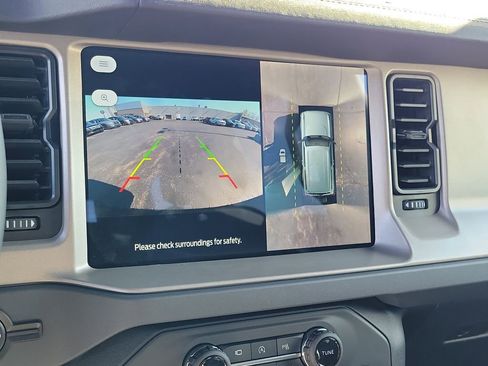 New 2025 Ford Bronco Outer Banks w/ Sasquatch Package image 26