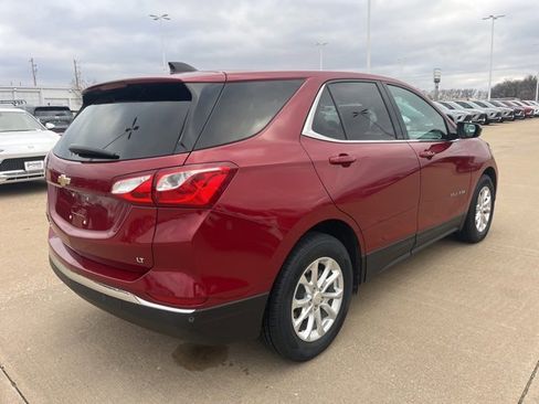 Used 2020 Chevrolet Equinox LT image 3