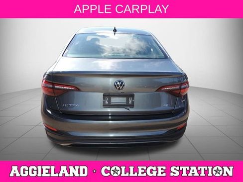 Used 2024 Volkswagen Jetta SE FWD image 5