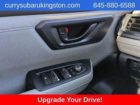 Used 2025 Subaru Forester Premium image 27