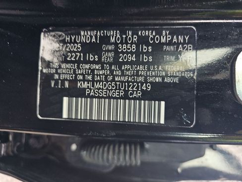Used 2026 Hyundai Elantra Sport FWD image 10