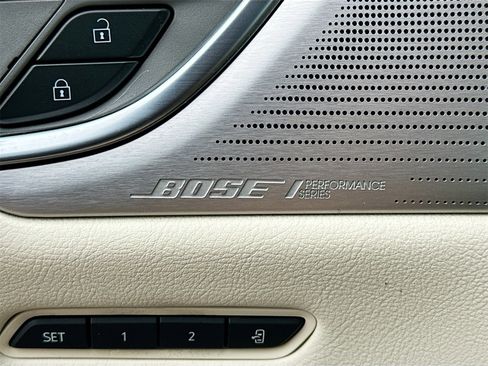 Used 2022 Cadillac XT5 Premium Luxury w/ Technology Package image 19