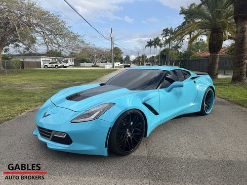 Used 2014 Chevrolet Corvette Stingray Coupe w/ 3LT Preferred Equipment Group RWD image 4