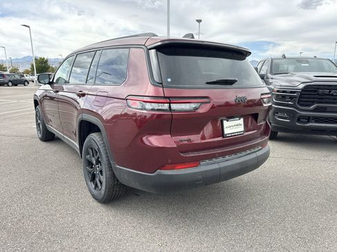 New 2025 Jeep Grand Cherokee L Altitude image 6