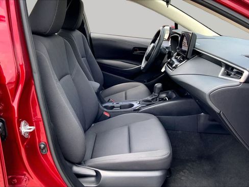 Used 2024 Toyota Corolla LE FWD image 9
