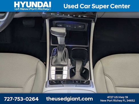 Certified 2023 Hyundai Tucson SEL w/ Convenience Package FWD image 22