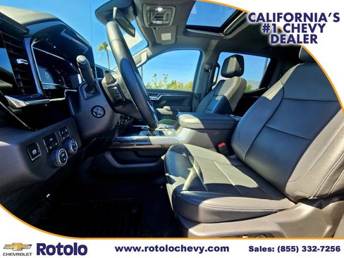 Used 2025 Chevrolet Silverado 1500 LTZ w/ LTZ Convenience Package II image 20