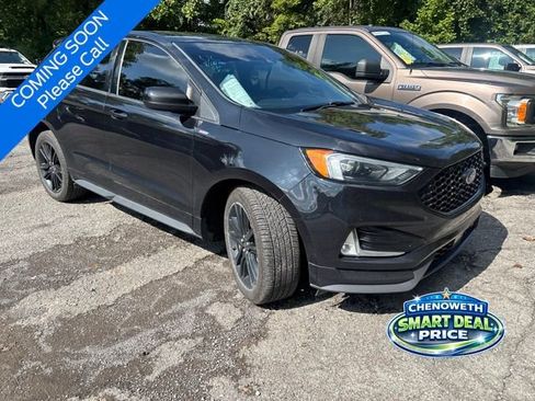 Used 2021 Ford Edge ST-Line AWD/4WD image 3