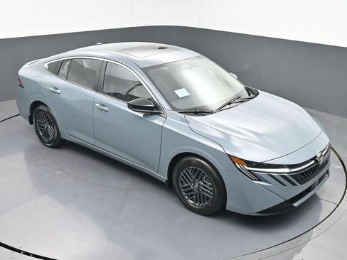 New 2026 Nissan Sentra SV w/ SV Convenience Package FWD image 39