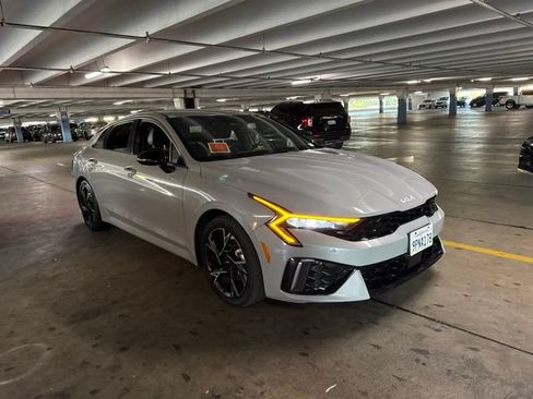Used 2025 Kia K5 GT-Line AWD/4WD image 2