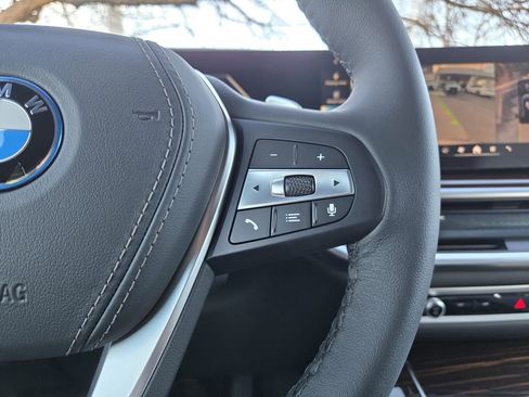 New 2026 BMW X5 xDrive50e w/ Executive Package image 30