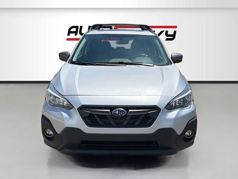 Used 2021 Subaru Crosstrek 2.5i Sport w/ Moonroof Package AWD/4WD image 2