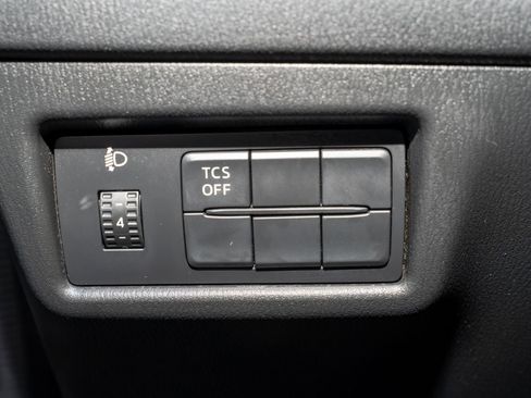 Used 2018 MAZDA CX-5 Sport image 28