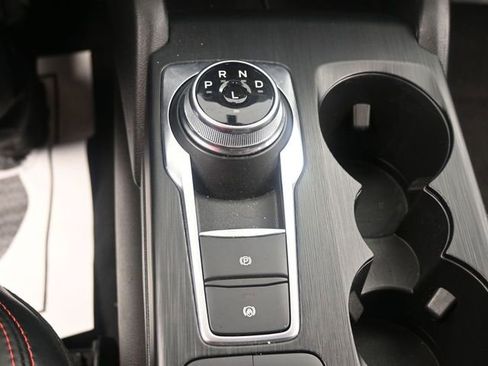 Used 2025 Ford Escape ST-Line FWD image 12