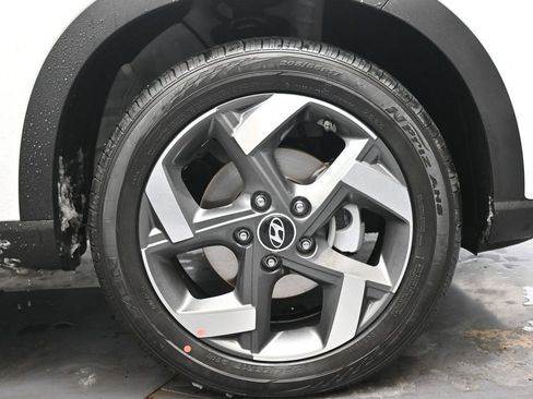 New 2026 Hyundai Venue SEL image 10